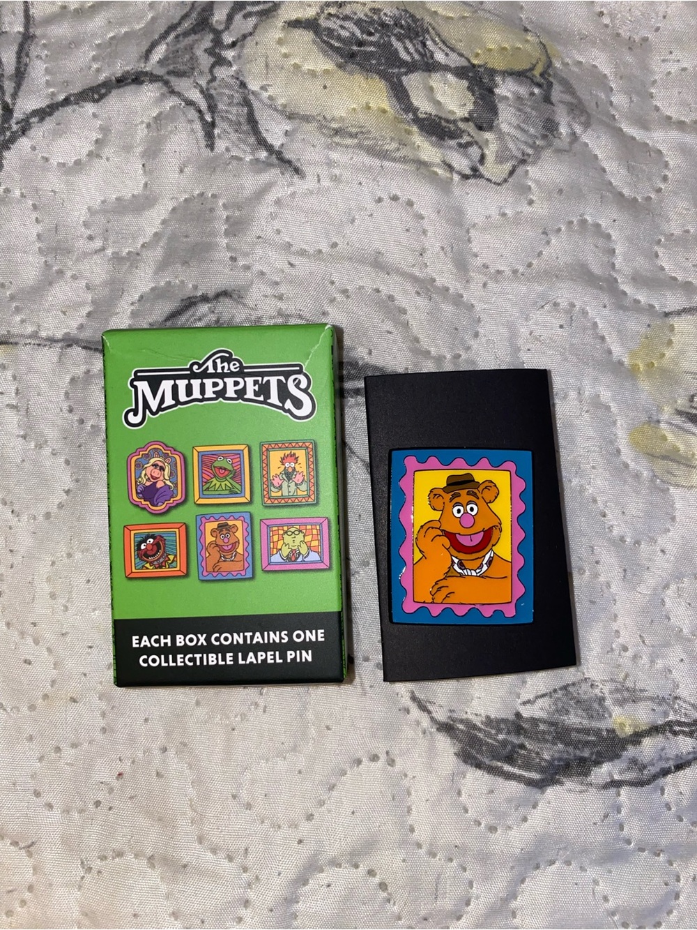 The Muppets Fozzie Bear Enamel Brooch Pin - Orange/Pink/Blue